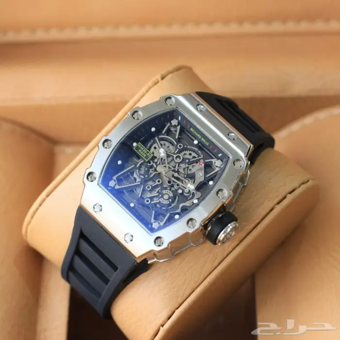 جديدنا من الساعات العالمية الرجالية درجة اولى 85