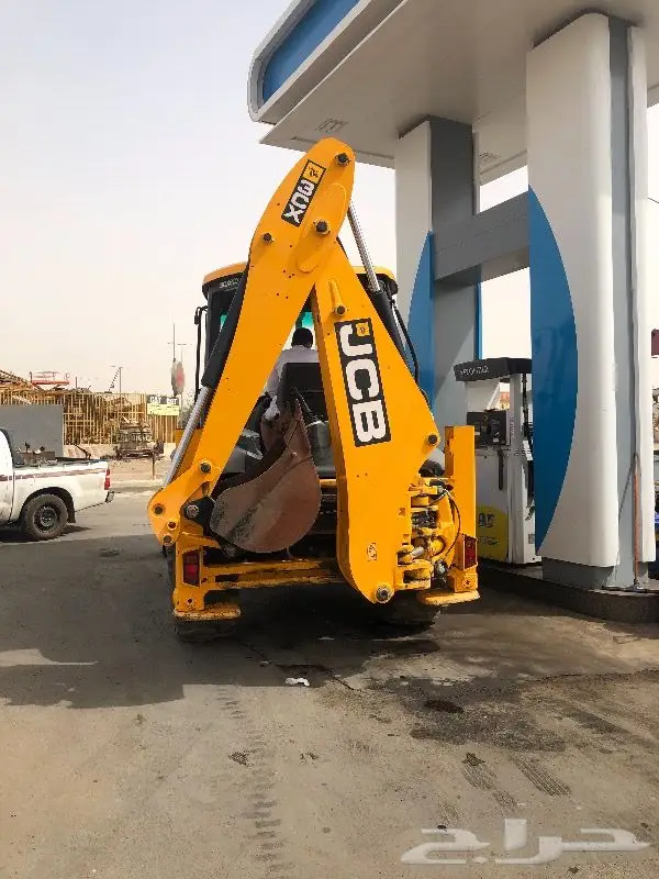 بكلينات جي سي بي تريلات شيولات للايجار بكلين باكلودر حفار 2