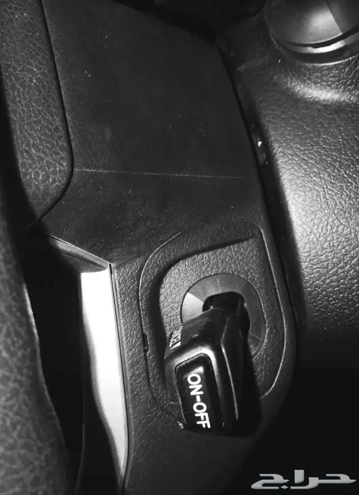 مثبت سرعة هايلوكس وفورتشنر أصلي وكالة 3