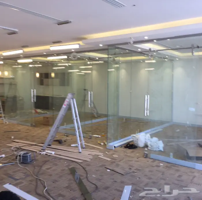 زجاج سكريت زجاج الخليج 0