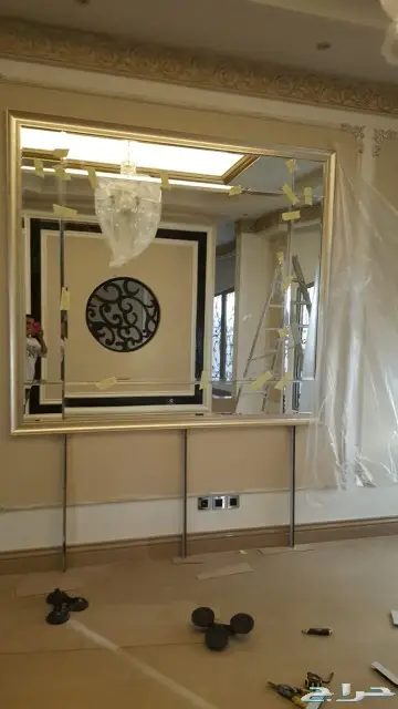 مرايات وزجاج سكوريت وشور بوكس 47