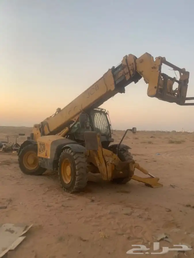 رافعه تلسكوب جي سي بي تشليح 0