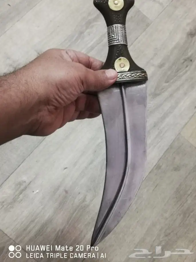 جنبية قديمة جدا للبيع 2