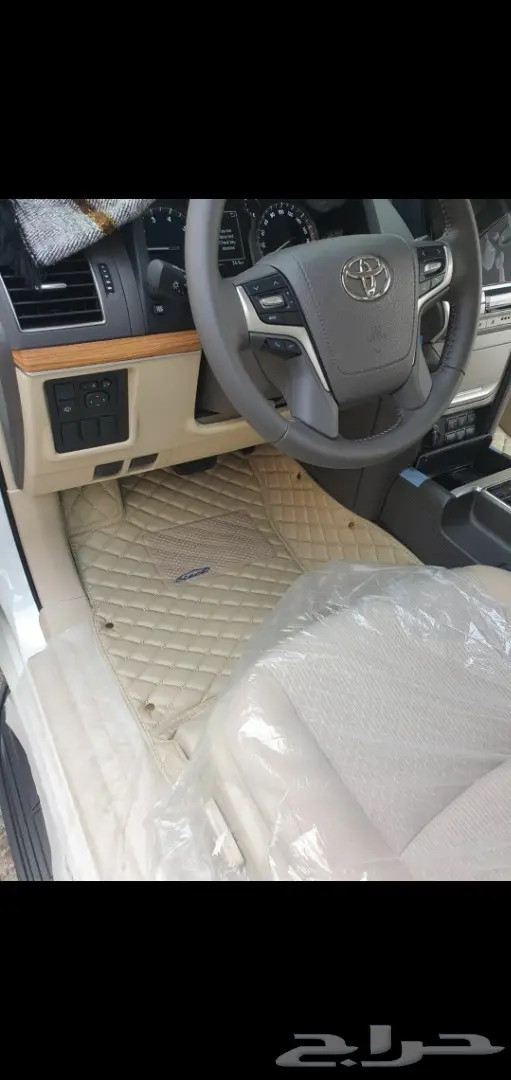 ارضيات جلد برادو 0