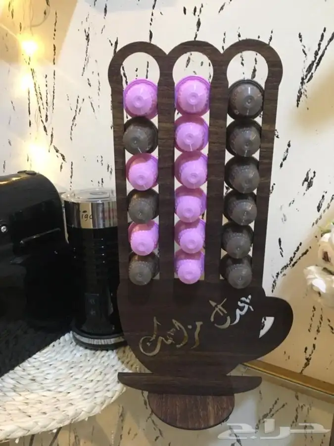 مصنع تفصيل اكريليك وخشب 47