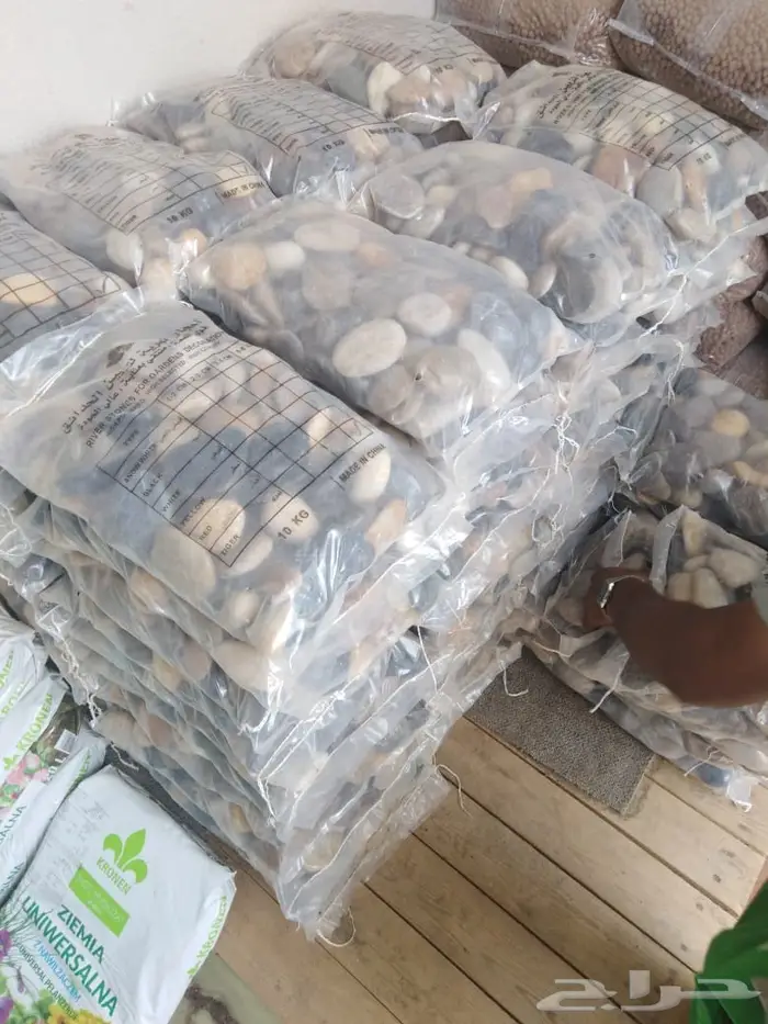 رمل خرسانه عادي  بحص  خرسان ابيض احجار زينه  25