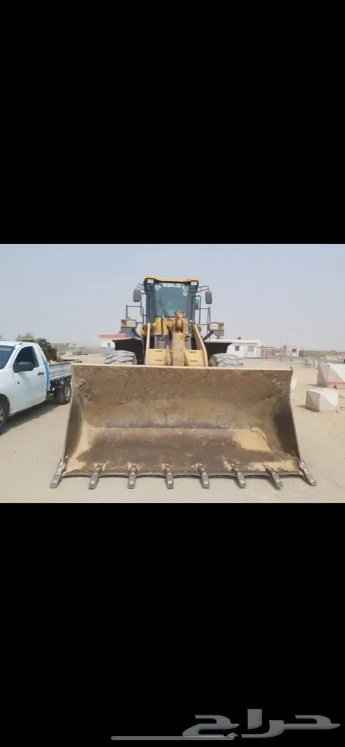 معدات ثقيلة وقلابات ولوابد و سطحات للايجار الشهري او مشاريع 4