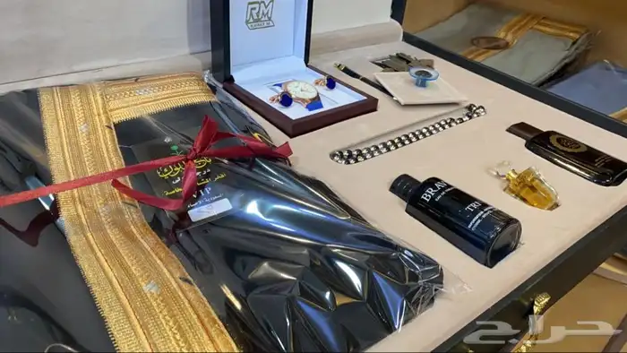 هدية سيوف بشوت درع ساعة  عطورات 10