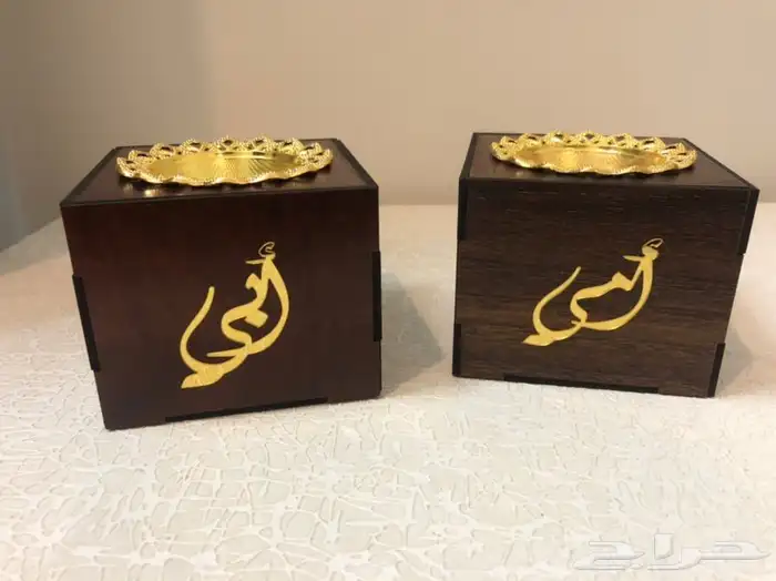 مصنع تفصيل اكريليك وخشب 9