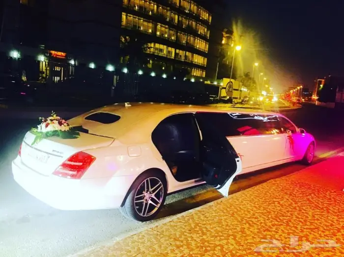 Royal LiMo VIP caR ل جميع مناسبات اعراس تخرج 33