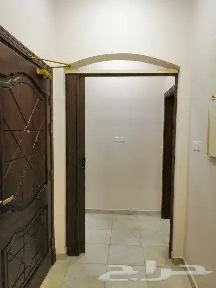 تركيب باب اكروديون على قوس 6