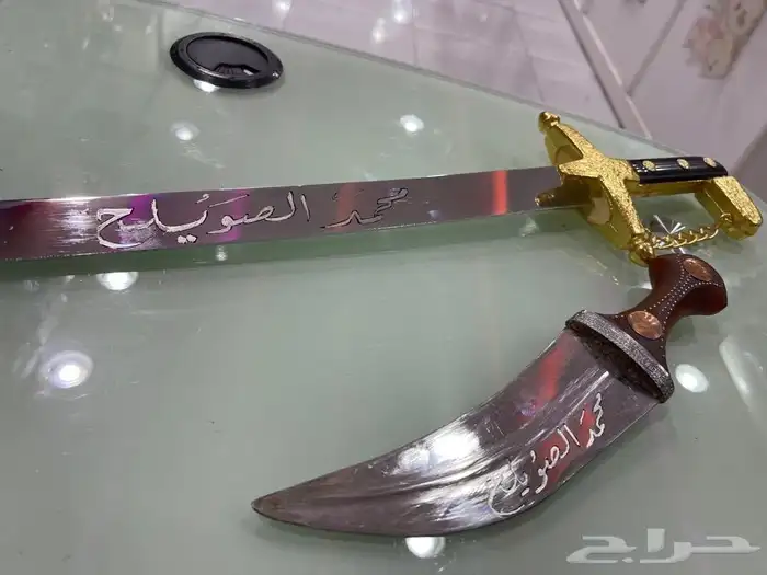 محل بشوت سيوف دروع وبر شتوي 4