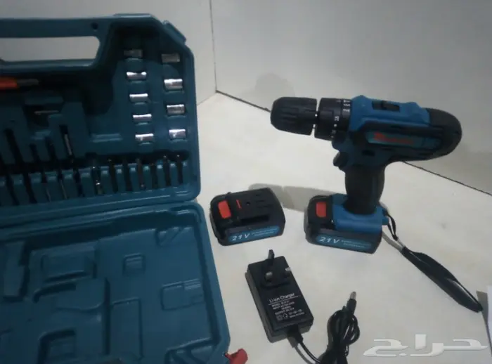 دريل شحن مع هزاز 24 فلت مع عده 7