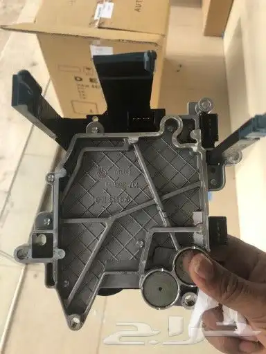 يتوفر لدينا جميع قطع غيار اودي 8