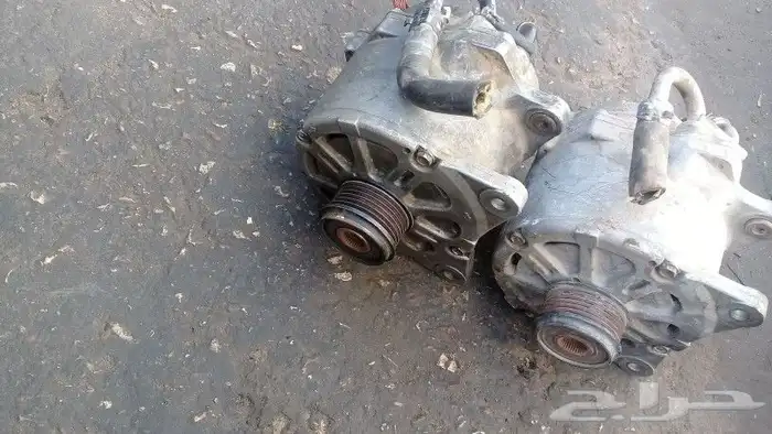 يتوفر لدينا جميع قطع غيار اودي 9