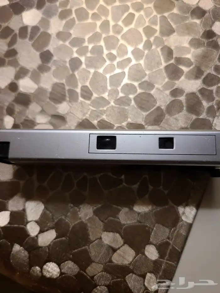 اصغر كاميرا تصوير فتوغرافي مع ولاعة سجائر عمرها اكثر من50عام 2