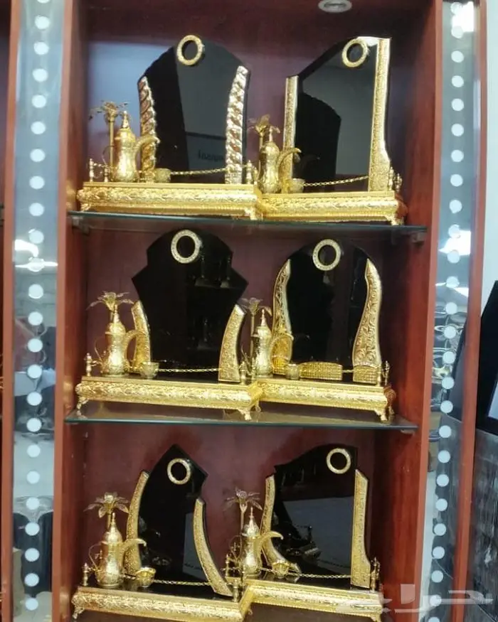 دروع ومجسمات 0