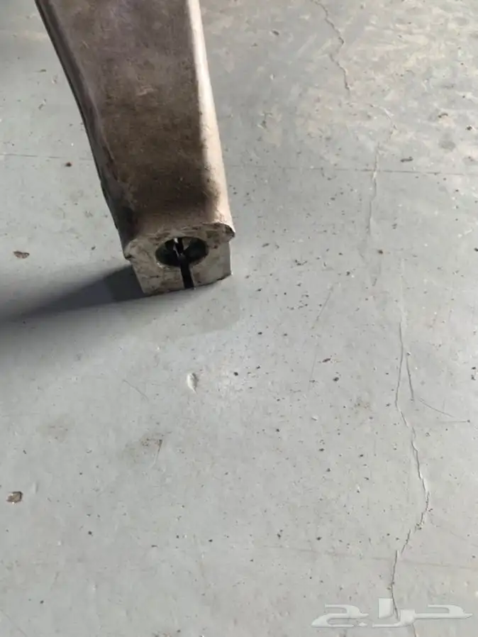 فلنجة BMW يسار الفئة السابعه من 2009 وانت طالع للاخر2020 5