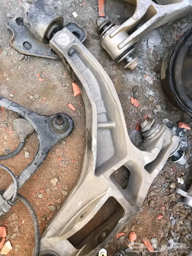 قطع فورد متنوعه 10