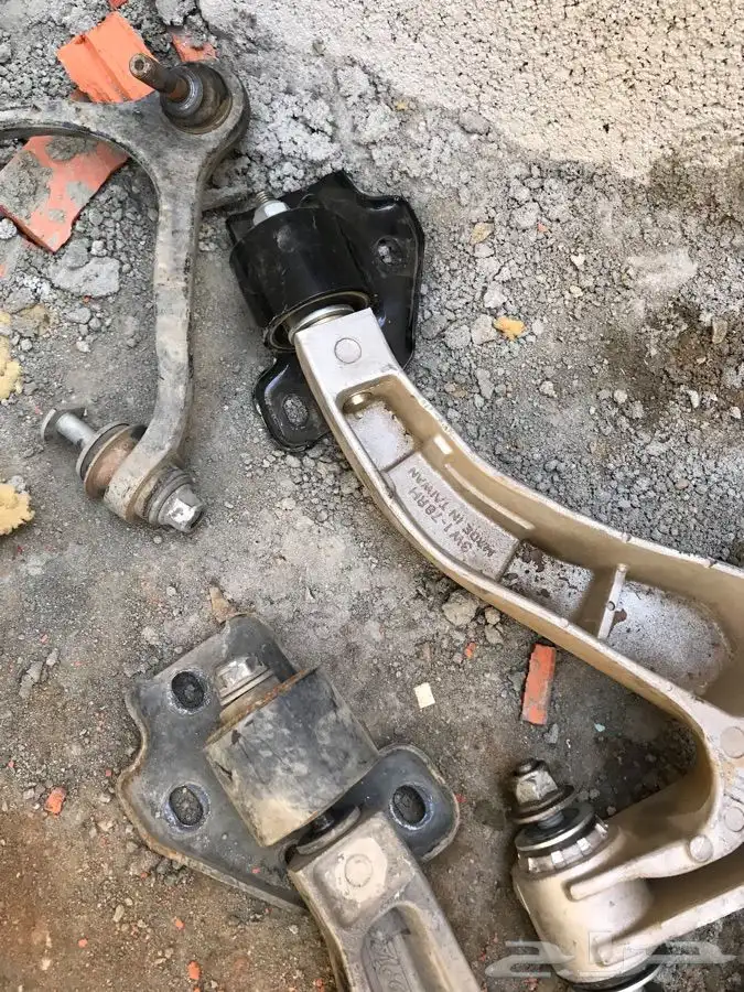 قطع فورد متنوعه 9