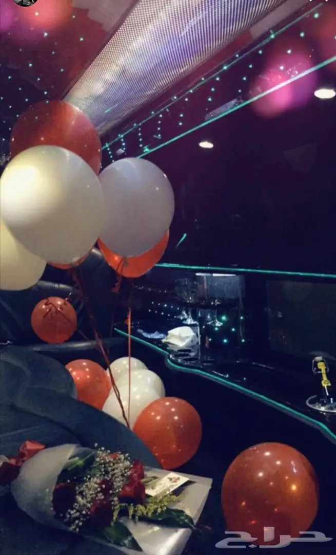 سيارات ليموزين VIP فخمة جميع مناسبات تخرج زوا 54