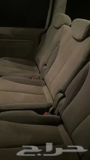 للبيع كيا كرنفال 7 راكب بحالة ممتازة 2014 11