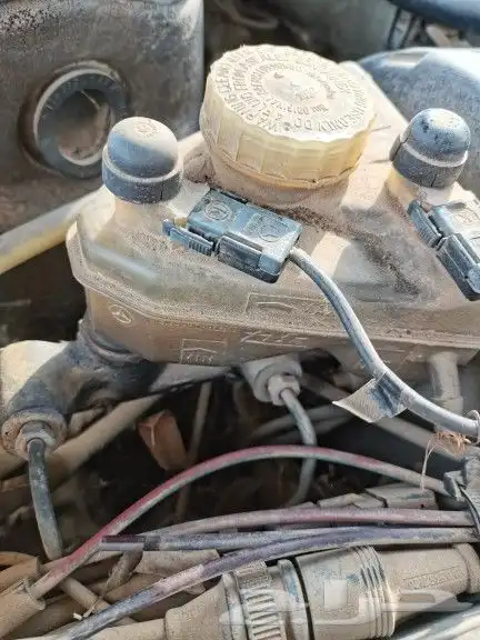 قطع غيار مرسيدس 126 25