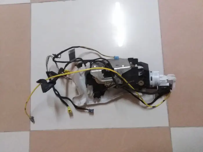 قطع غيار منوعة لكذا سيارة 31
