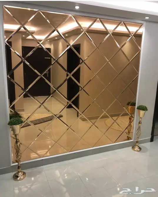 مرايات وزجاج سكوريت وشور بوكس 49