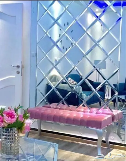 مرايات وزجاج سكوريت وشور بوكس 26
