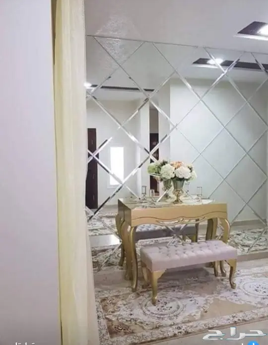 مرايات وزجاج سكوريت وشور بوكس 32