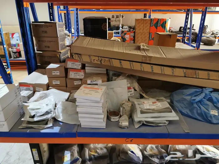 قطع غيار معدات و اليات ثقيله للبيع 6