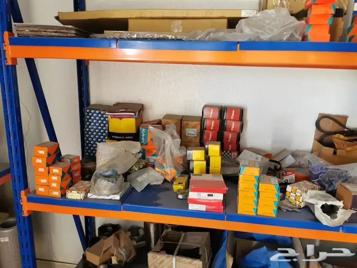 قطع غيار معدات و اليات ثقيله للبيع 2