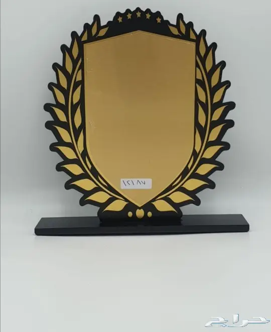 وسام أبطال كوفيد19 و دروع تذكارية فاخرة 10