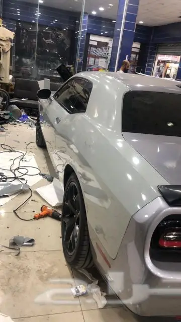 رش مطفي وتجليد سيارات ورش جنوط ورش داخلي  12