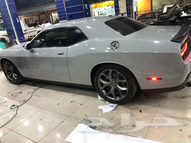 رش مطفي وتجليد سيارات ورش جنوط ورش داخلي  8