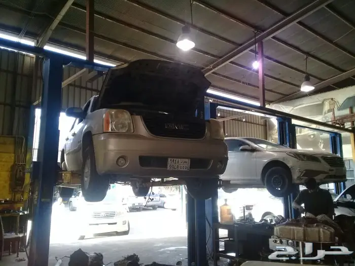 مختصون في صيانة جميع انواع الجمس 2