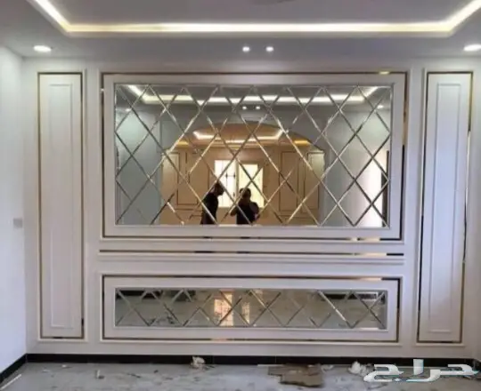مرايات وزجاج سكوريت وشور بوكس 33