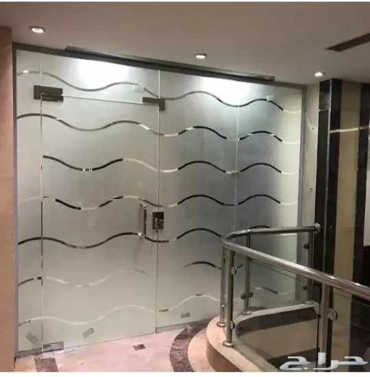 مرايات وزجاج سكوريت وشور بوكس 53