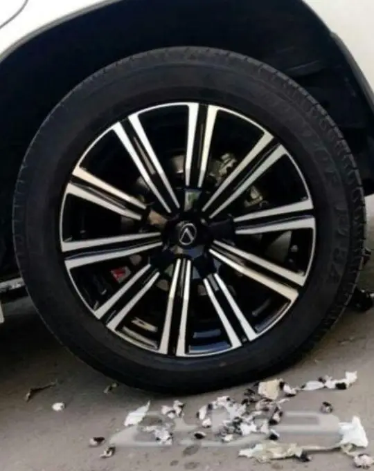 تجليد سيارات وتغير اللوان ورش مطفي ورش جنوط  75