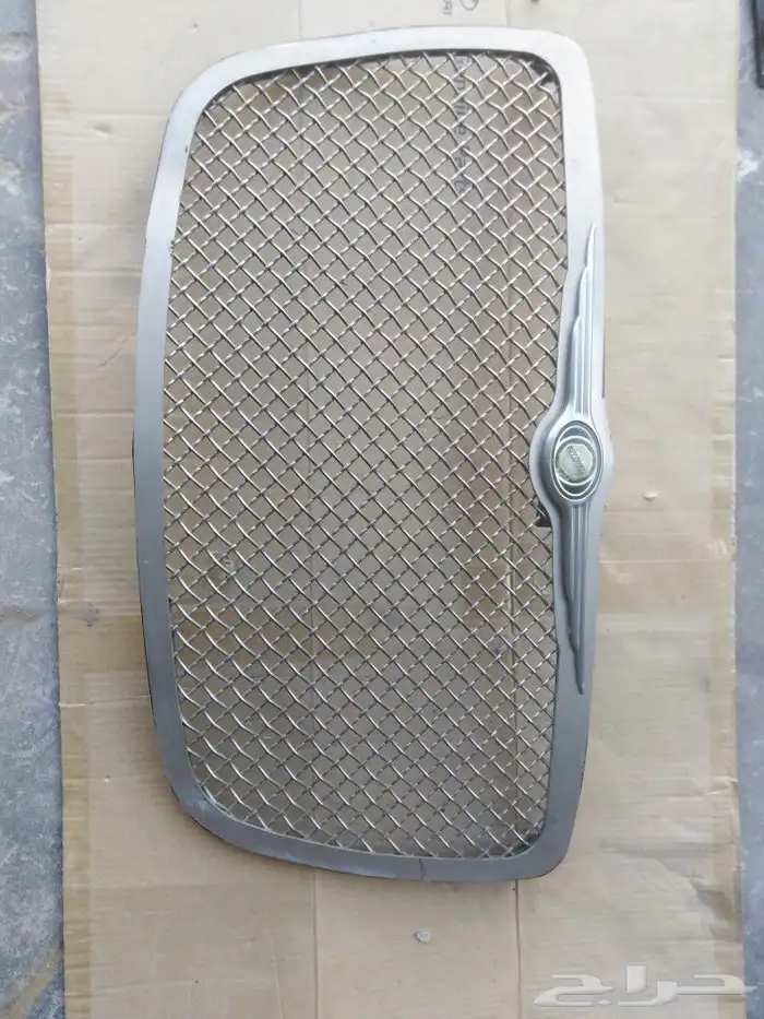 توجد دبه وسطيه كليزلر2008للبيع 22