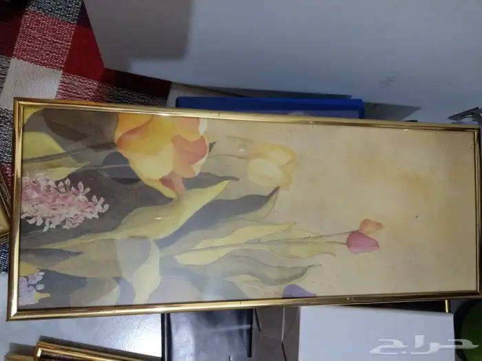 تحف متنوعة ولوحات وشموع 8