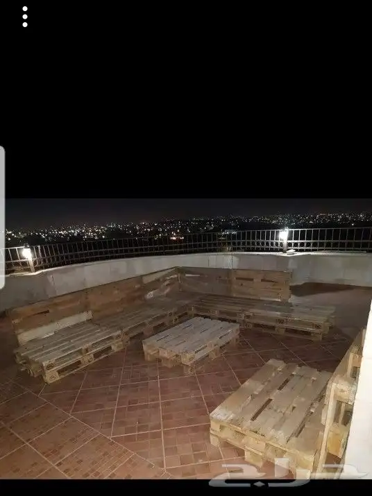 رقم (1) كراسي من خشب الطبليات كلاسيك 2