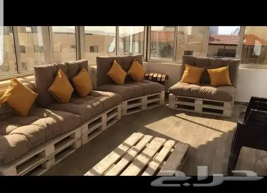 رقم (1) كراسي من خشب الطبليات كلاسيك 5