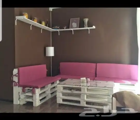 رقم (1) كراسي من خشب الطبليات كلاسيك 8