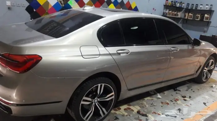 تجليد شبك ونياكل الBMW الفئة 7 2
