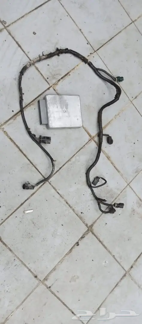 قطع موستنج تشليح 2004 1