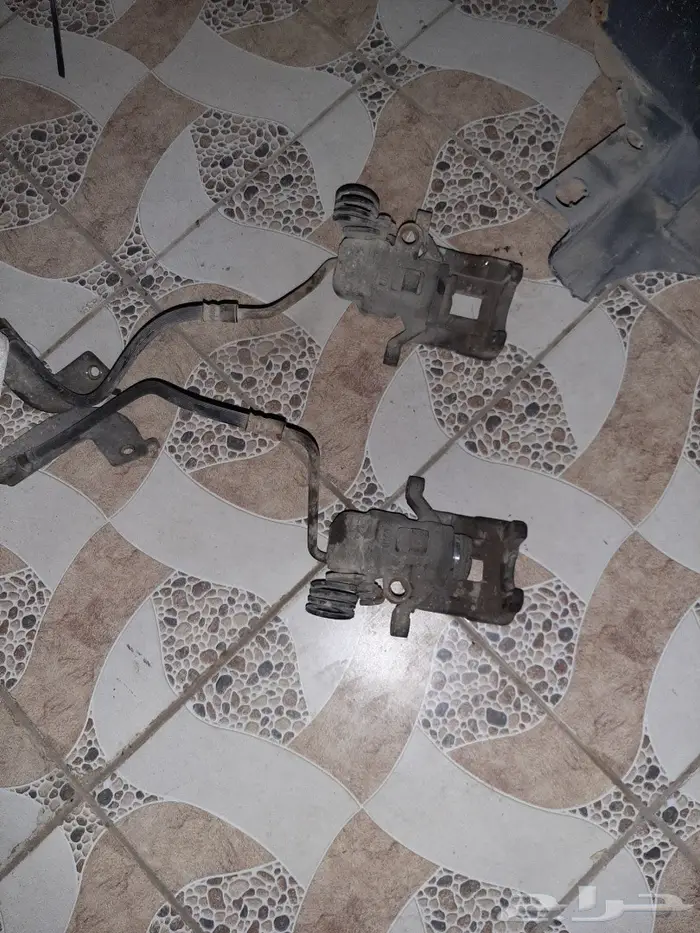 قطع موستنج تشليح 2004 36