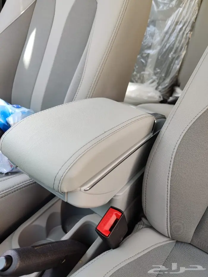 تكاية مسند مصمم خصيصا للفورد ايكوسبورت 12