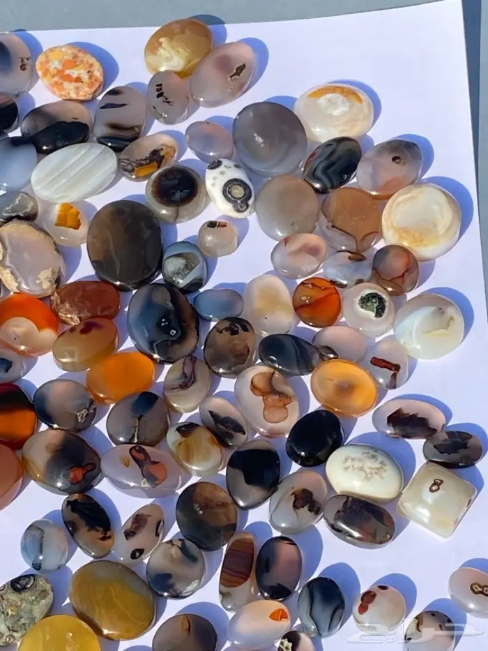 200حجر عقيق يماني طبيعي اغلبها مصورات صغيره 0